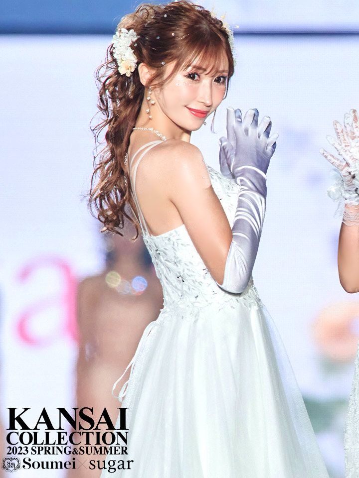 愛沢りん / 関西コレクション着用】【Lip line/リップライン】デザイン