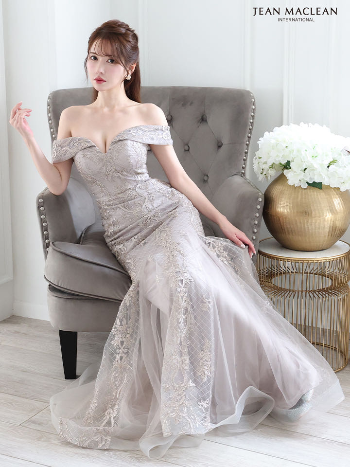 Lサイズあり【JEAN MACLEAN/ジャンマクレーン】オフショルダー/ 刺繍