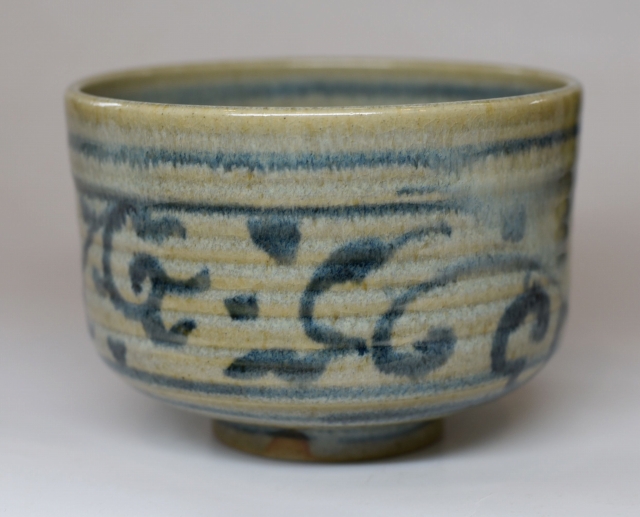 膳所焼茶碗 灰釉 染付茶碗 すいぎょく園｜創業百年、お茶の「すいぎょ