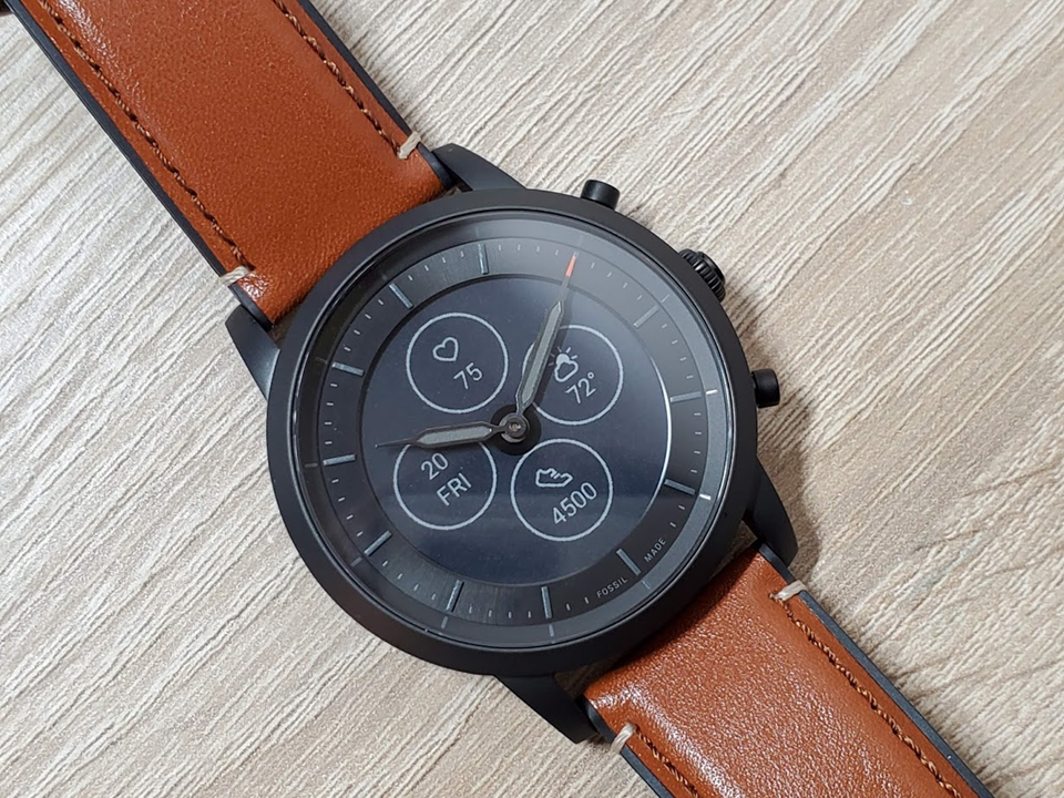 Fossil Hybrid HR 3週間レビュー!Pebble後継にもふさわしい最強の