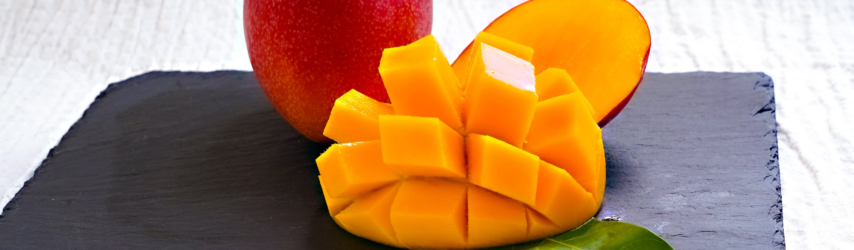 摘果マンゴー（青マンゴー） 沖縄 燦々マンゴー【公式通販2023