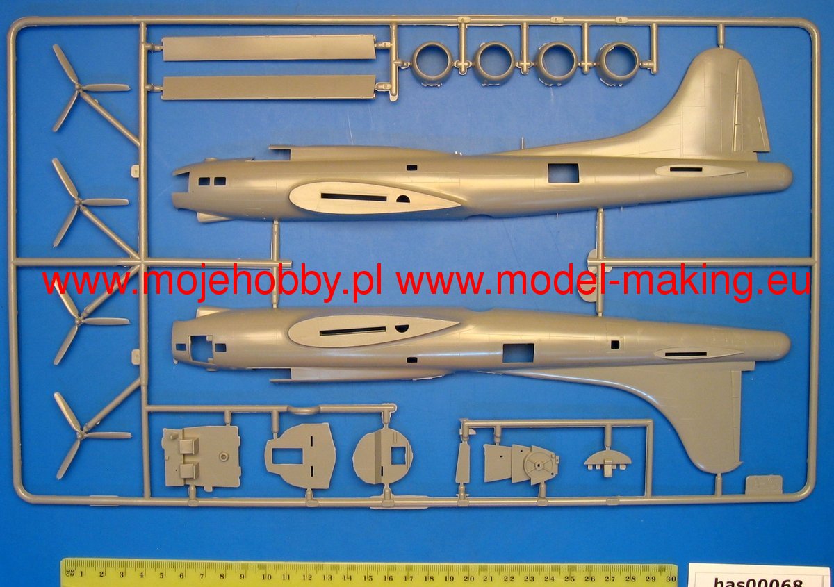 B-17G Flying Fortress Hasegawa 00068