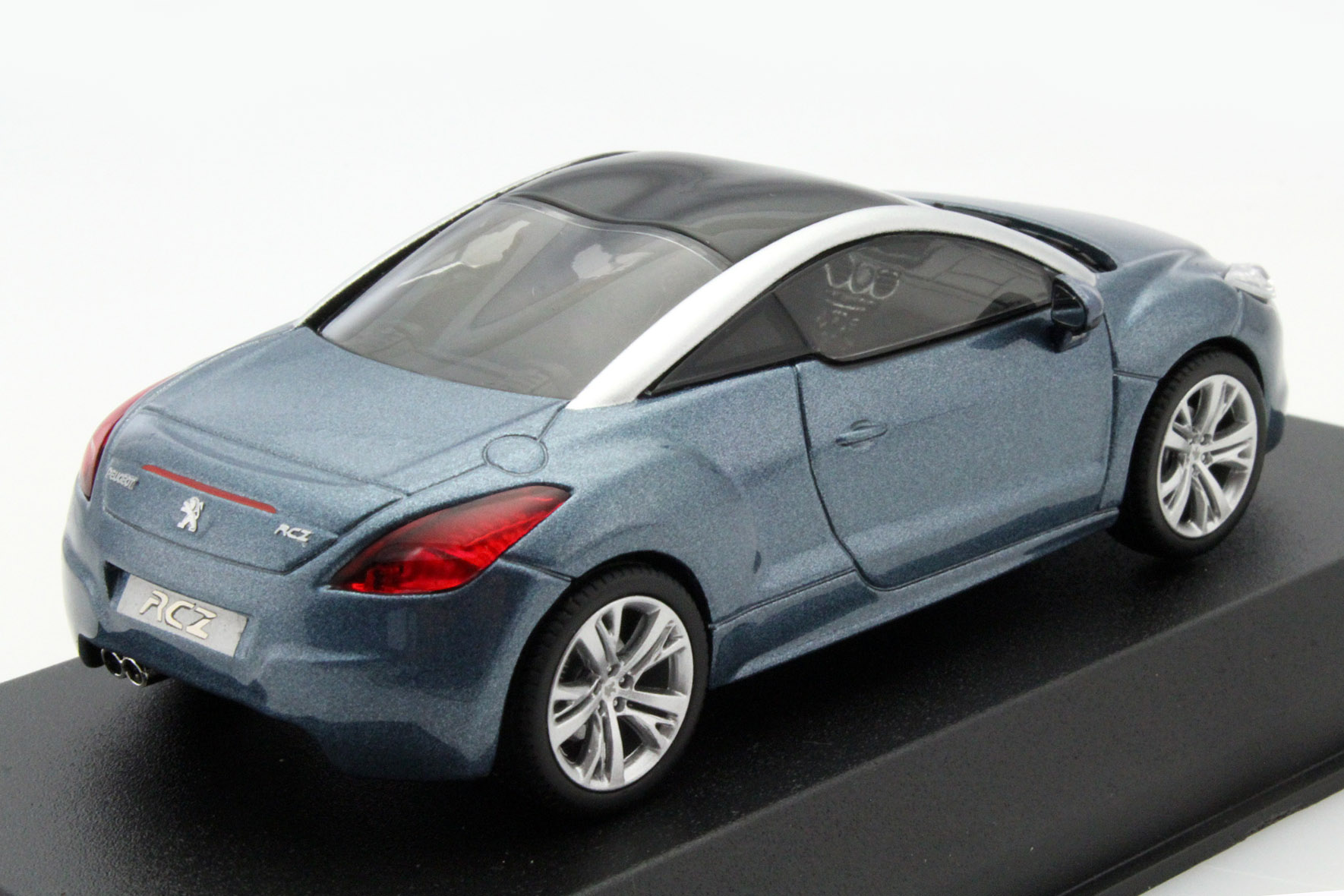 PEUGEOT RCZ 2013 Tuanake Blue - Die-cast model - Norev 473877