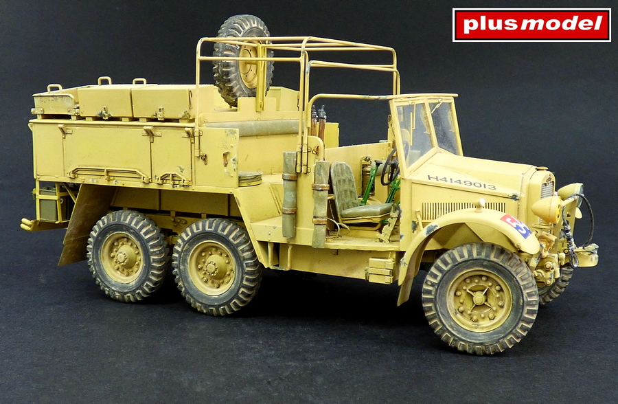British artillery tractor CDSW 30-CWT Plus Model 321