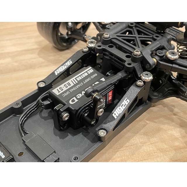 RDX用アルミシャーシブレース(2個入) マットブラック [KN-RDX01