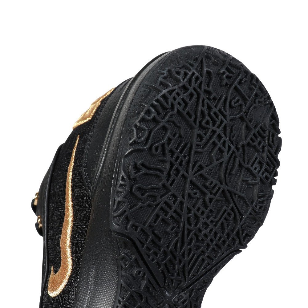 ナイキ（NIKE）（メンズ）バスケットシューズ バッシュ ズーム