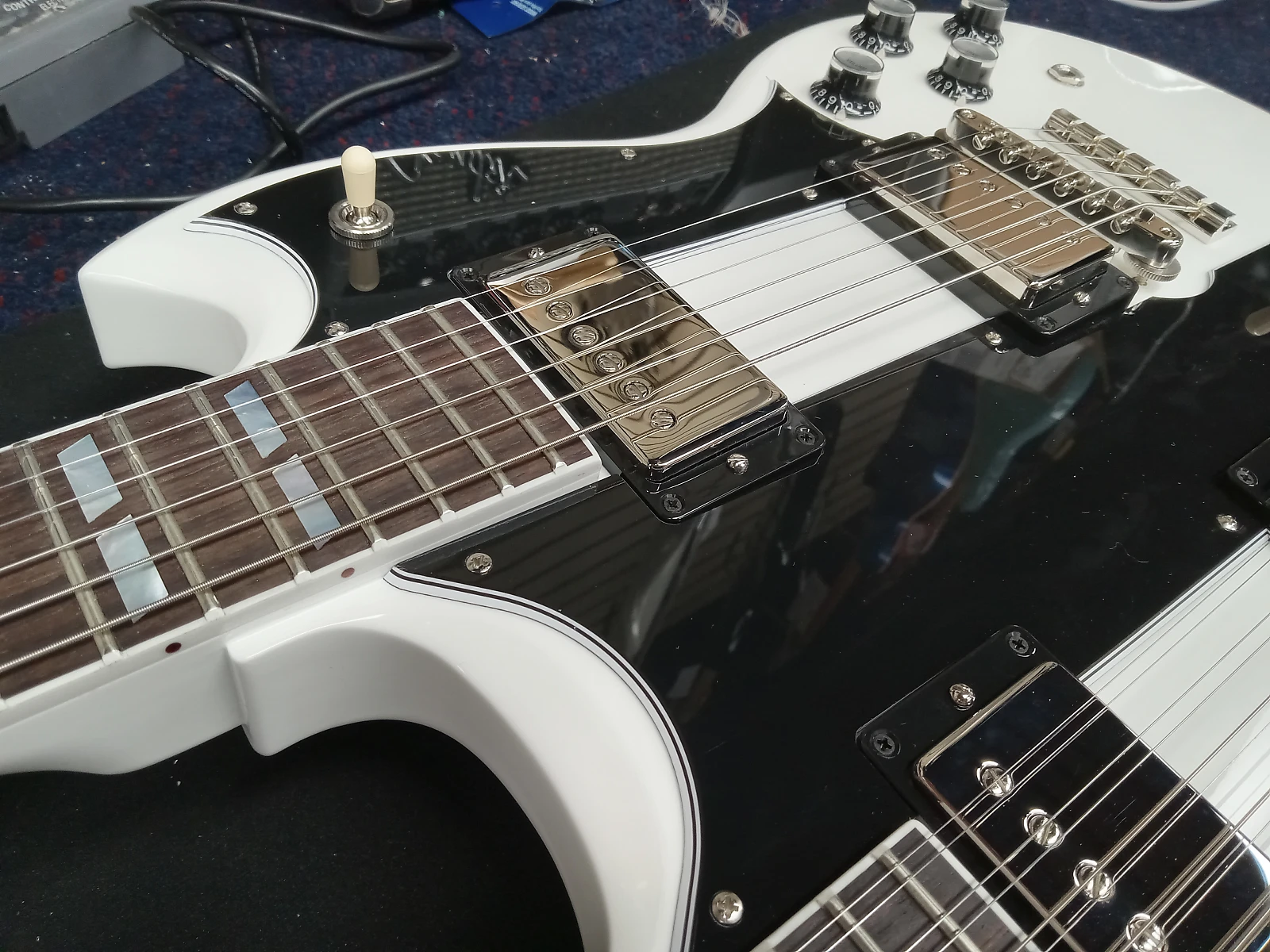 Gibson EDS-1275 Custom Shop - Alpine White - Swing City Music