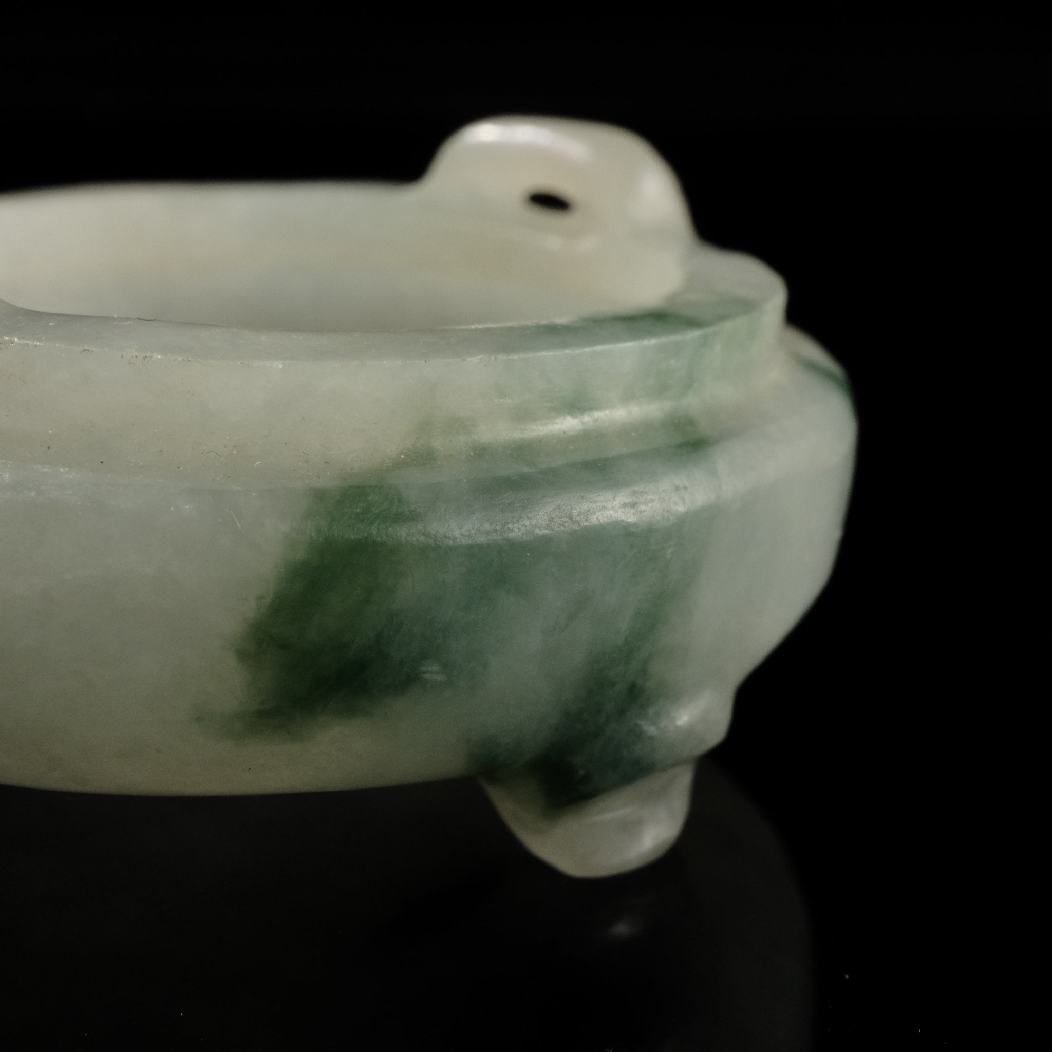 清 翠玉双耳小香炉 – 周信堂 Syuusindou