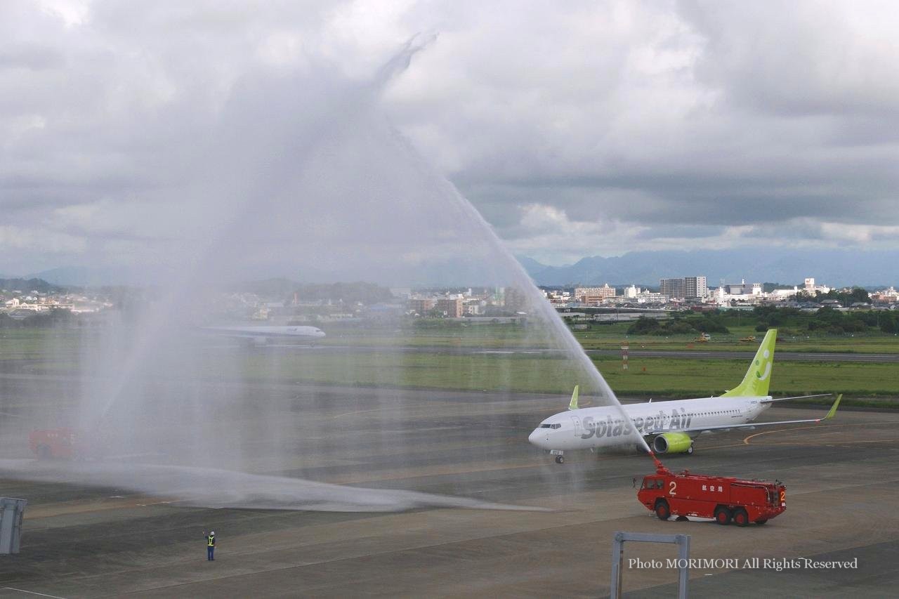 ソラシドエア航空機 JA801Xの写真｜B737-800｜宮崎空港初フライト