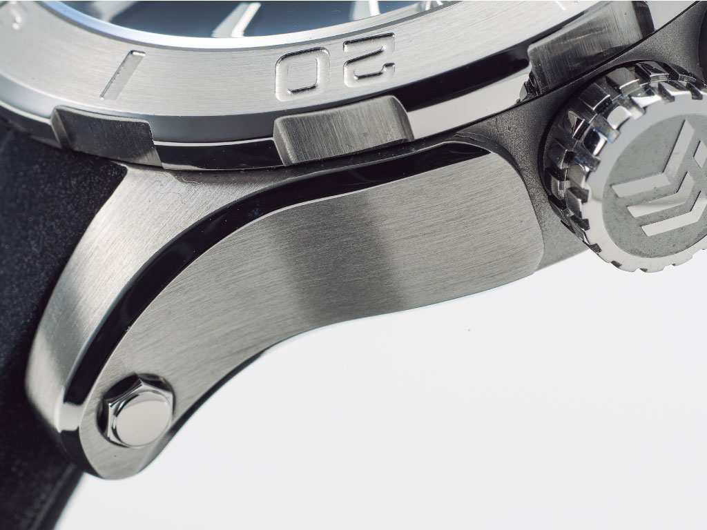 904Lスーパーステンレススチールを採用、西荻窪発の国産時計ブランド