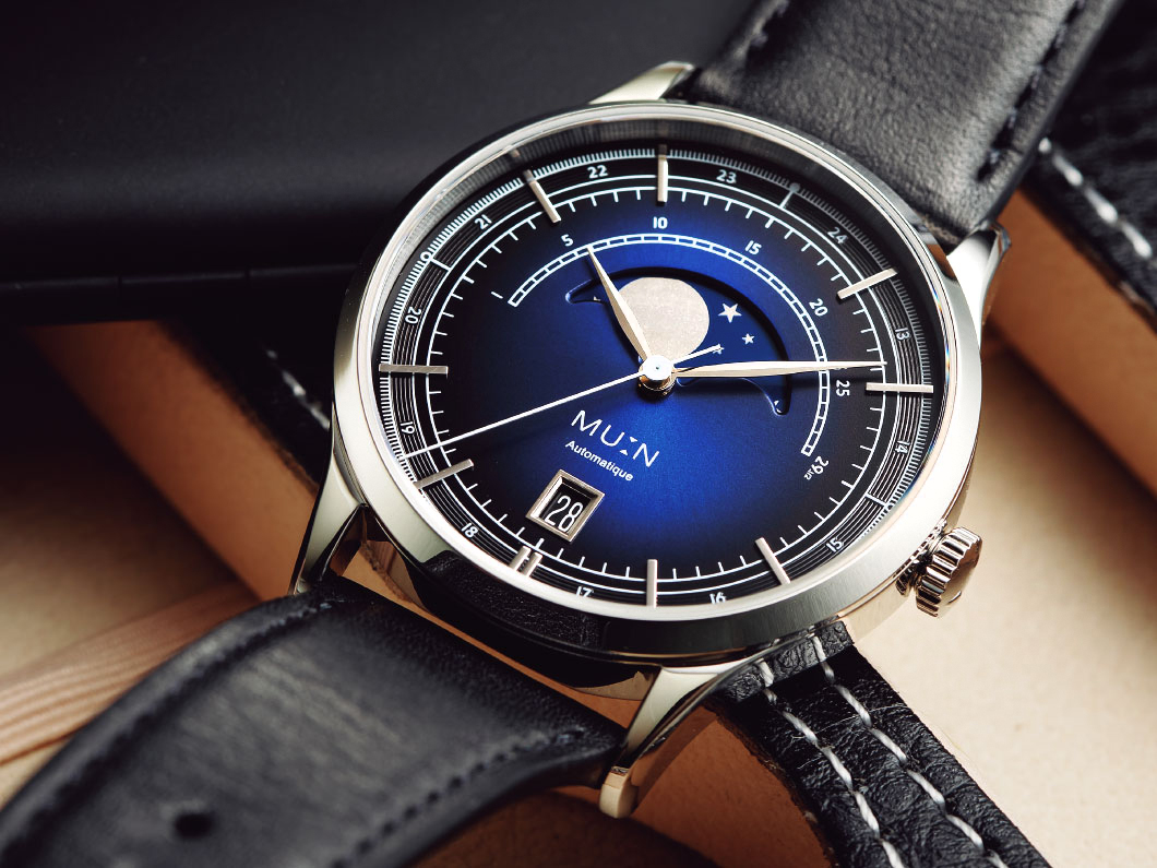 フランスから初上陸 【本格“機械式”ムーンフェイズウオッチ】“MU:N