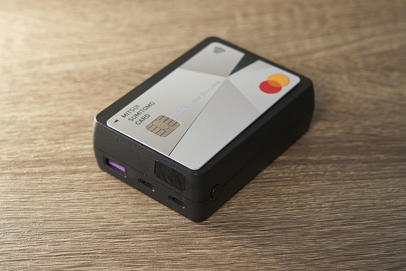 Review] カードサイズのモバイルバッテリー | CIO SMARTCOBY TRIO