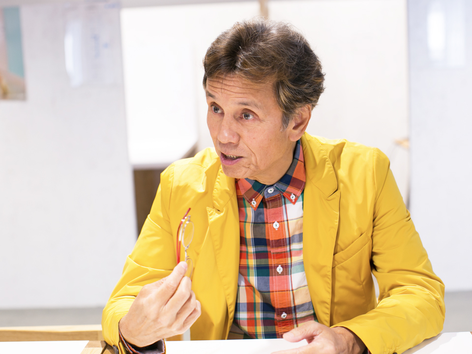 お客様の声 スペシャル・インタビュー／ヒロ 寺平さん - [鯖江製