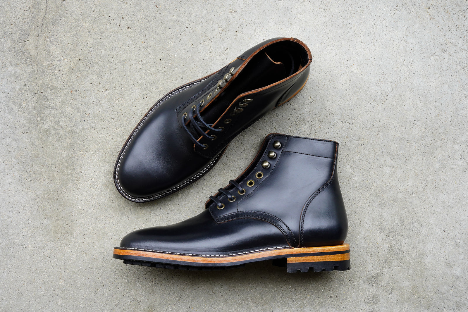 The Allen Stitchdown - Black Veg Tan Teacore (618) – Parkhurst