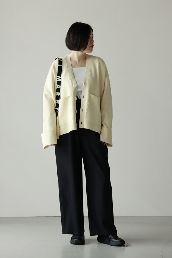 今日の気分に寄り添うENFOLD(エンフォルド) 2026春夏、新作スタイル5選