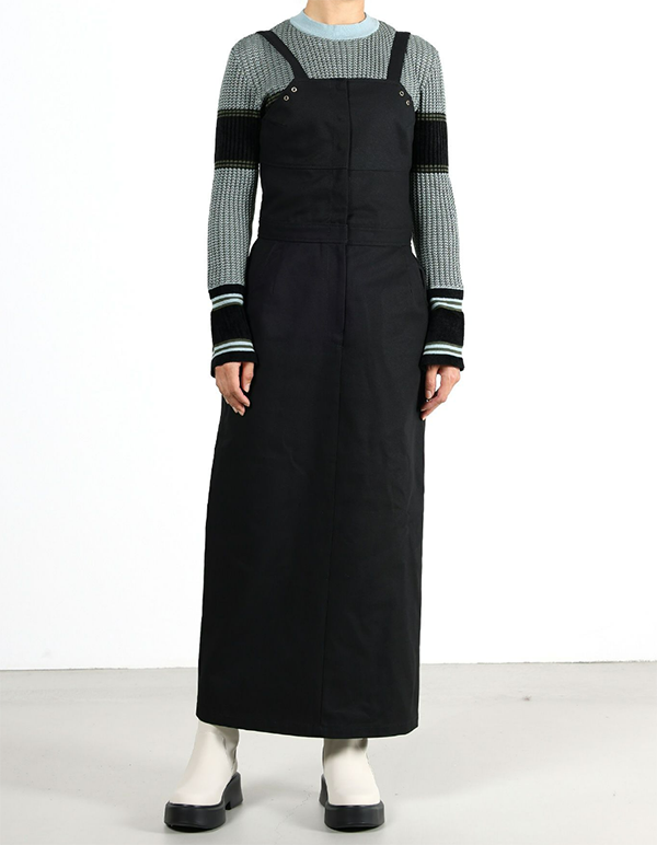 テクニックの効いたニットに定評のある『AKANE UTSUNOMIYA(アカネ