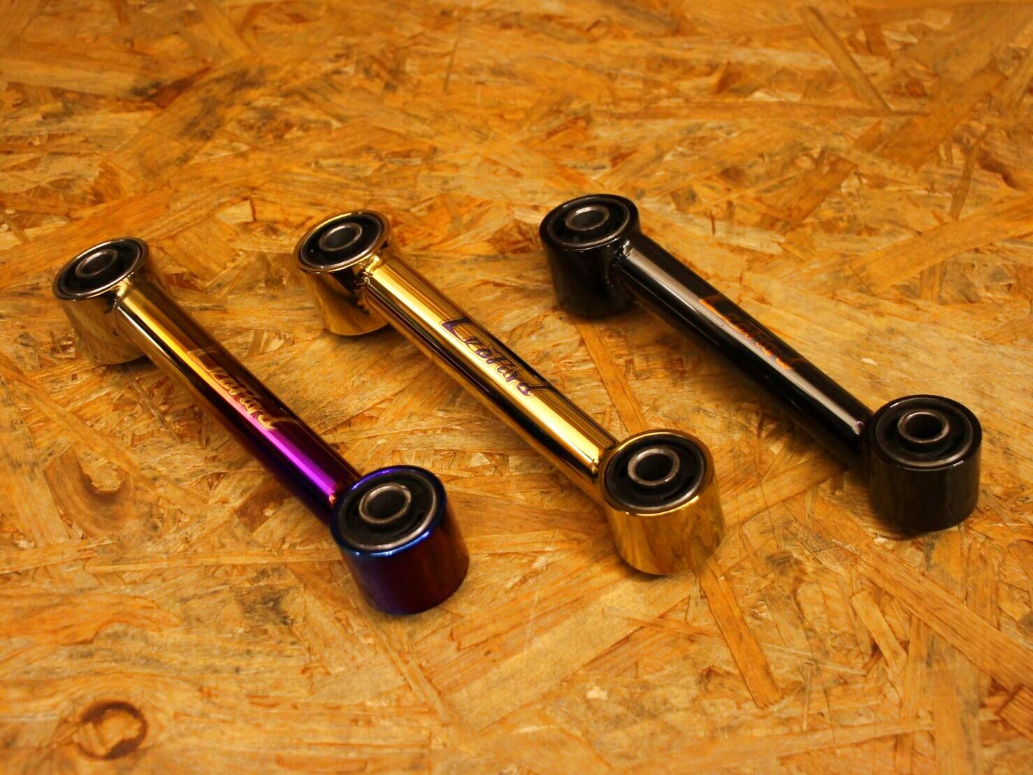 Leopard チタンエンジンサブハンガー [シグナスX・BW'S125]