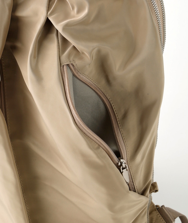 タックリュック(40×25×13．5㎝ ベージュ): レディース