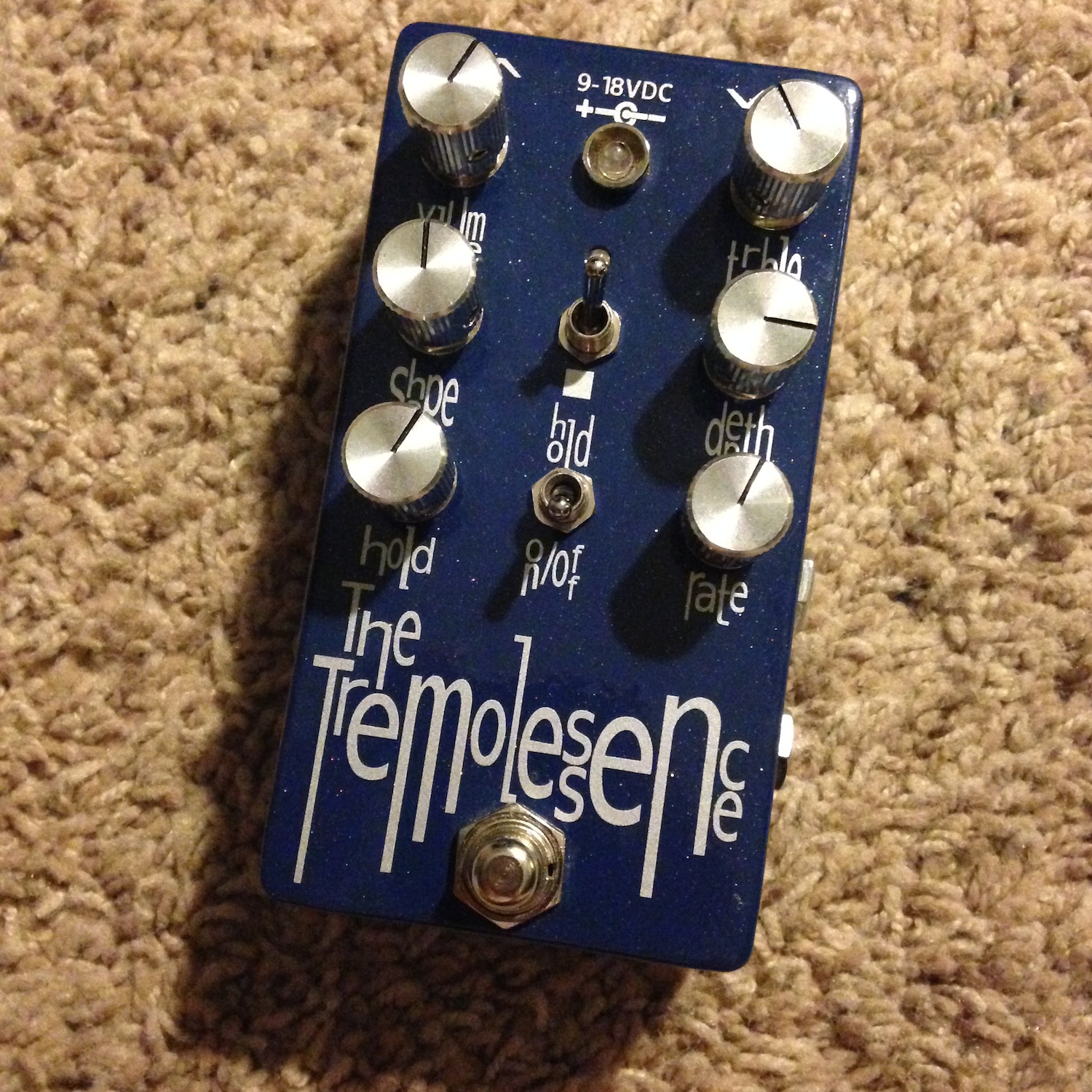 Dr. Scientist Tremolessence Stereo Analog Tremolo - Pedal of the Day