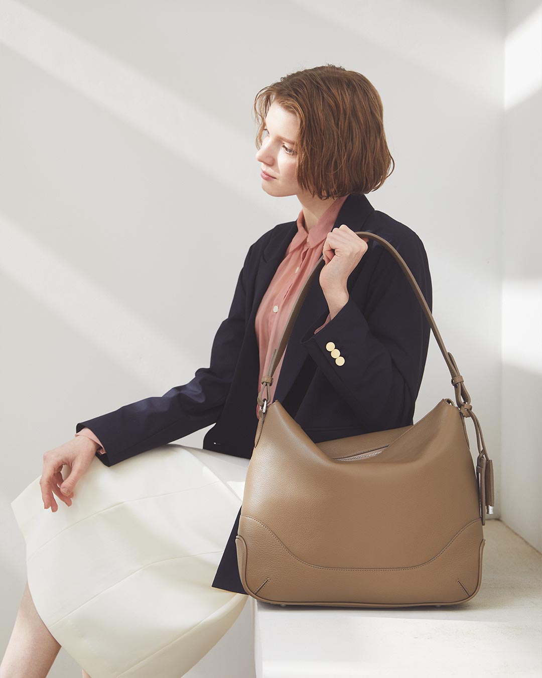 新作ショルダーバッグ2型が登場