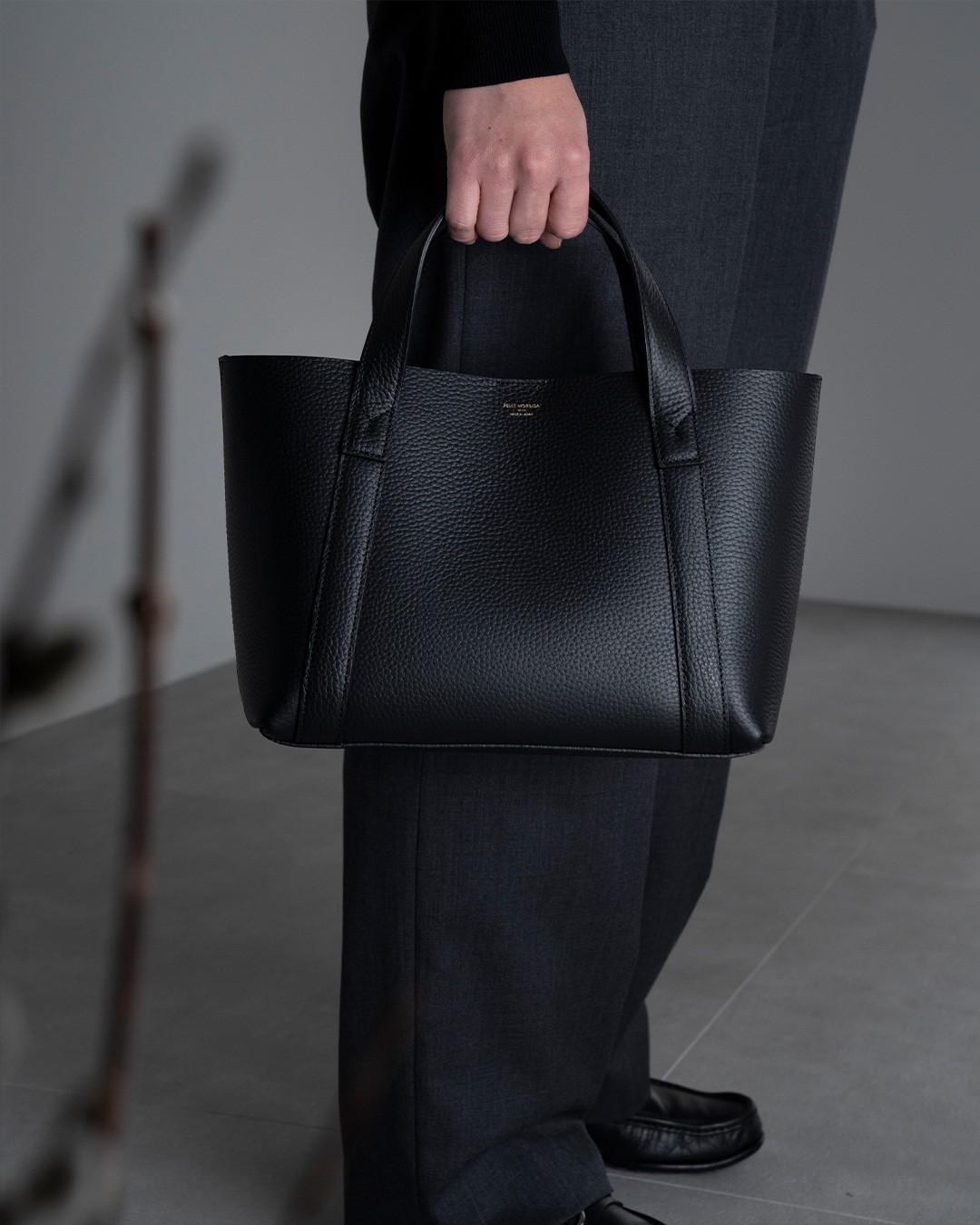 人気のミニトートが数量限定で再入荷