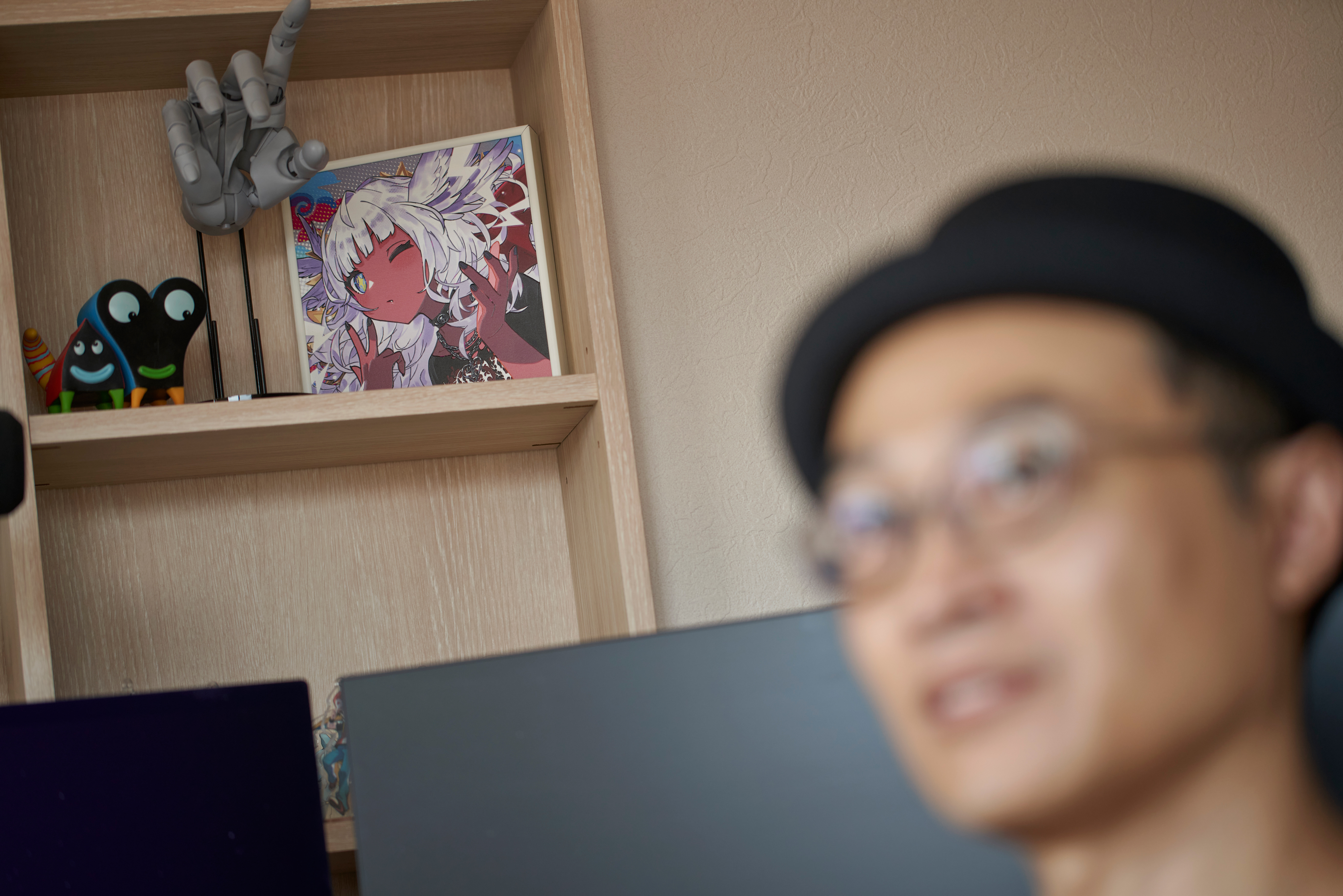 創作のはじまりには、“描けすぎない”グラフギア1000。YouTuber