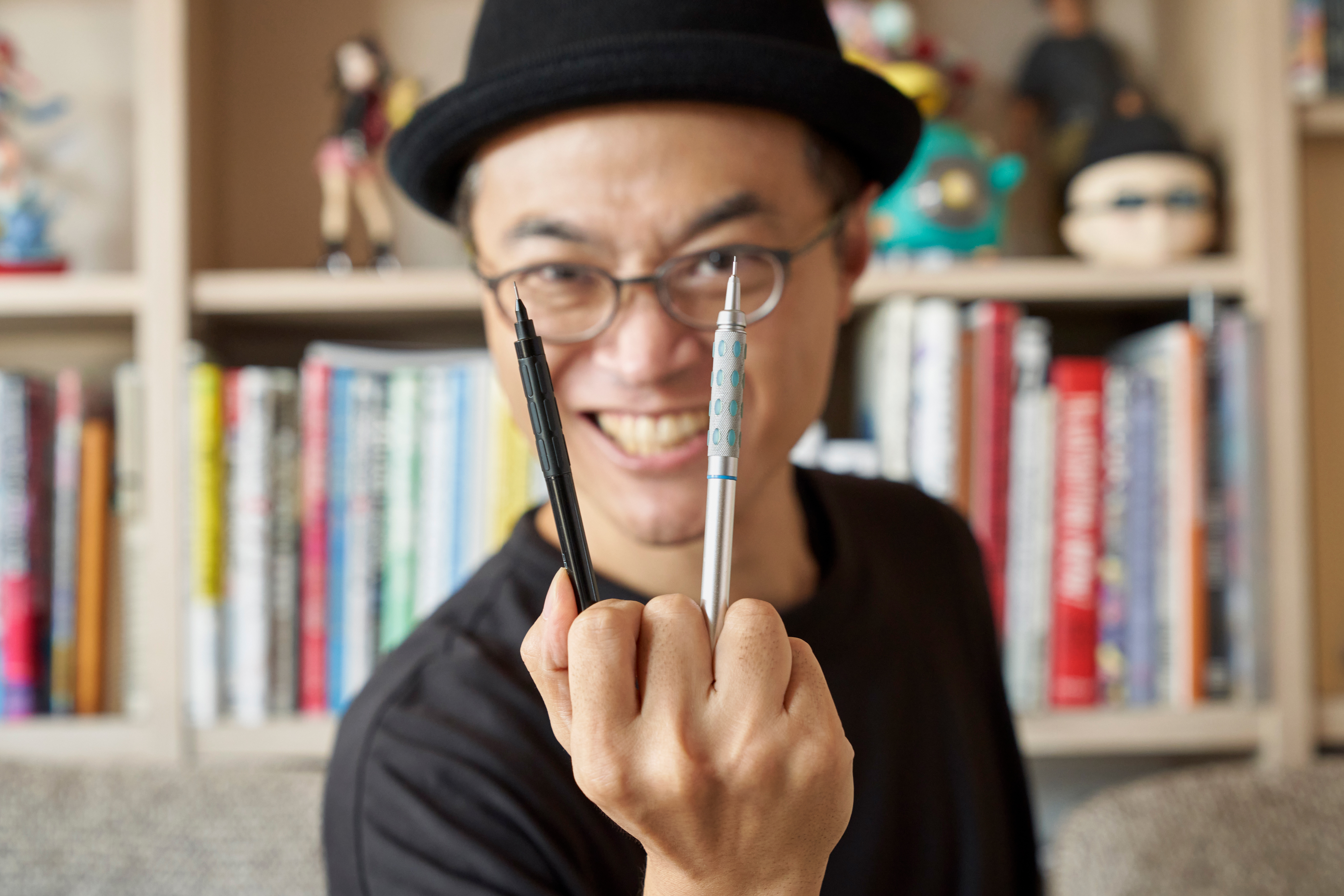 創作のはじまりには、“描けすぎない”グラフギア1000。YouTuber