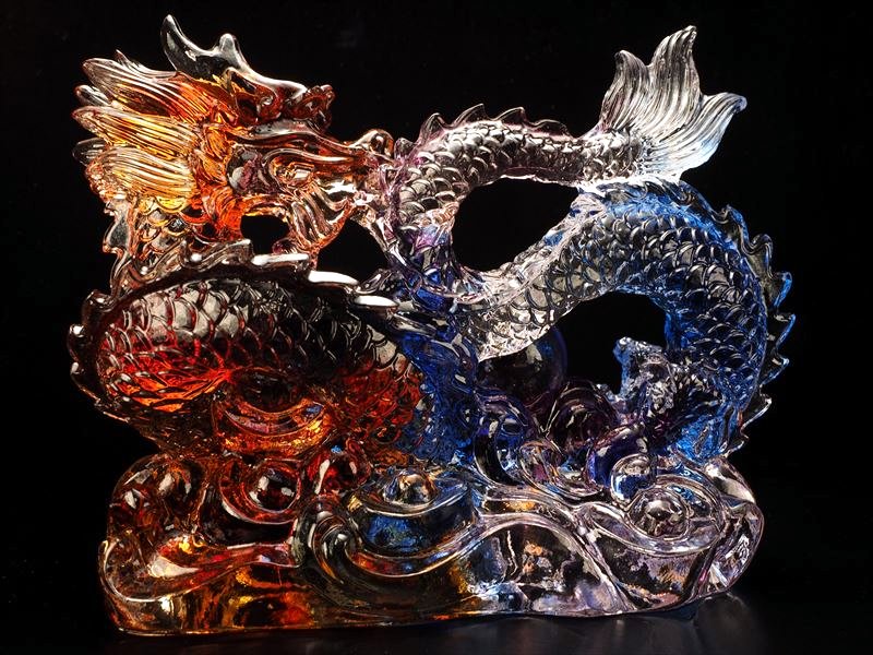 ☆大吉開運！玉付き龍神☆八卦の象徴の四本爪龍☆レインボーカラーの龍