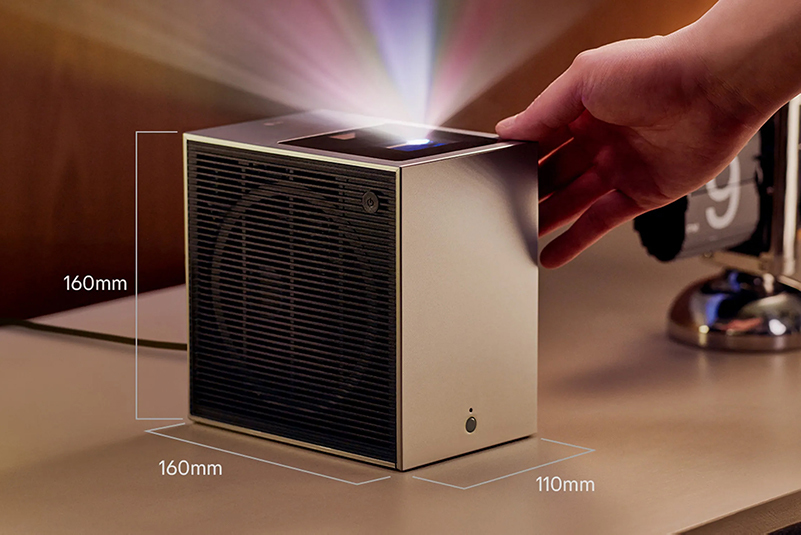 LG、4K超短焦点プロジェクター「CineBeam S」を7/10より先行販売