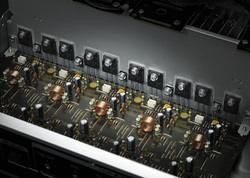 デノン、4KアップスケーリングやAirPlay対応のAVアンプ「AVR-2113