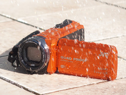 JVCのタフネスビデオカメラ“Everio R”「GZ-RX600/R400」レビュー。水中