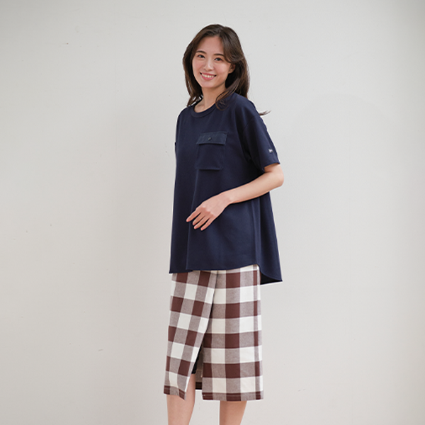 ちょうどいいゆるっと感♪胸ポケット付きのリカバリーウェアが新登場