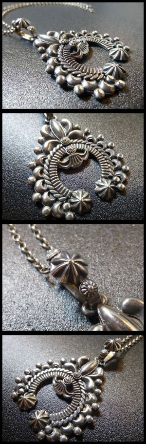 ナバホ Delbert・Gordon デルバート・ゴードン コンチョアップリケ