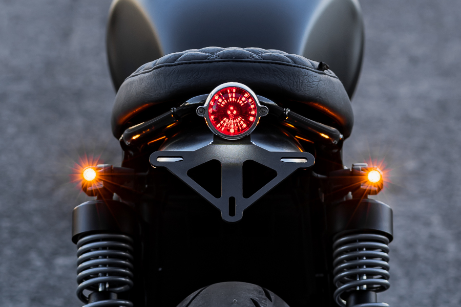 モートーン シート KING COBRA フルダイヤモンドステッチ ブラック