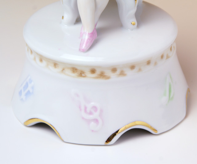 ラッパの少女 レース人形オルゴール 音楽雑貨・アクセサリー専門店