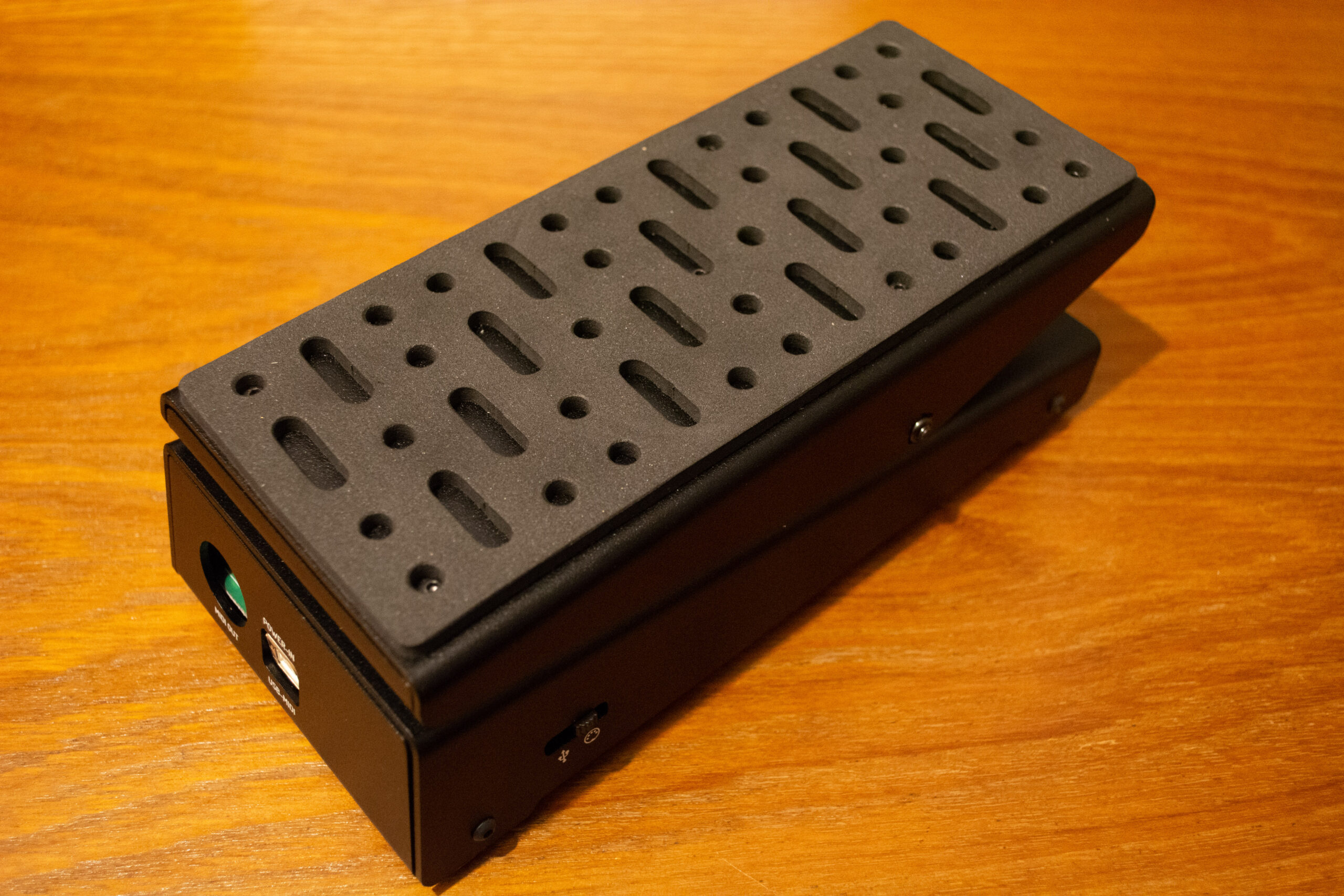 Beat Bars EX3 MIDI Expression Pedal Review | Previous Magazine