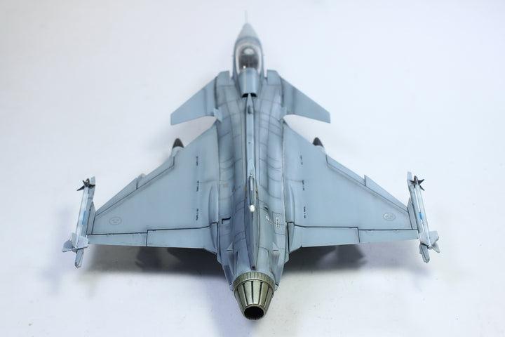 PreOrder 1:48 SAAB JAS 39 A Gripen – Handcrafted Fighter Jet Model