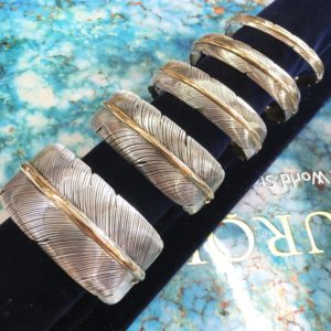 Harvey Mace(ハービー・メイス)のフェザーバングルの選び方