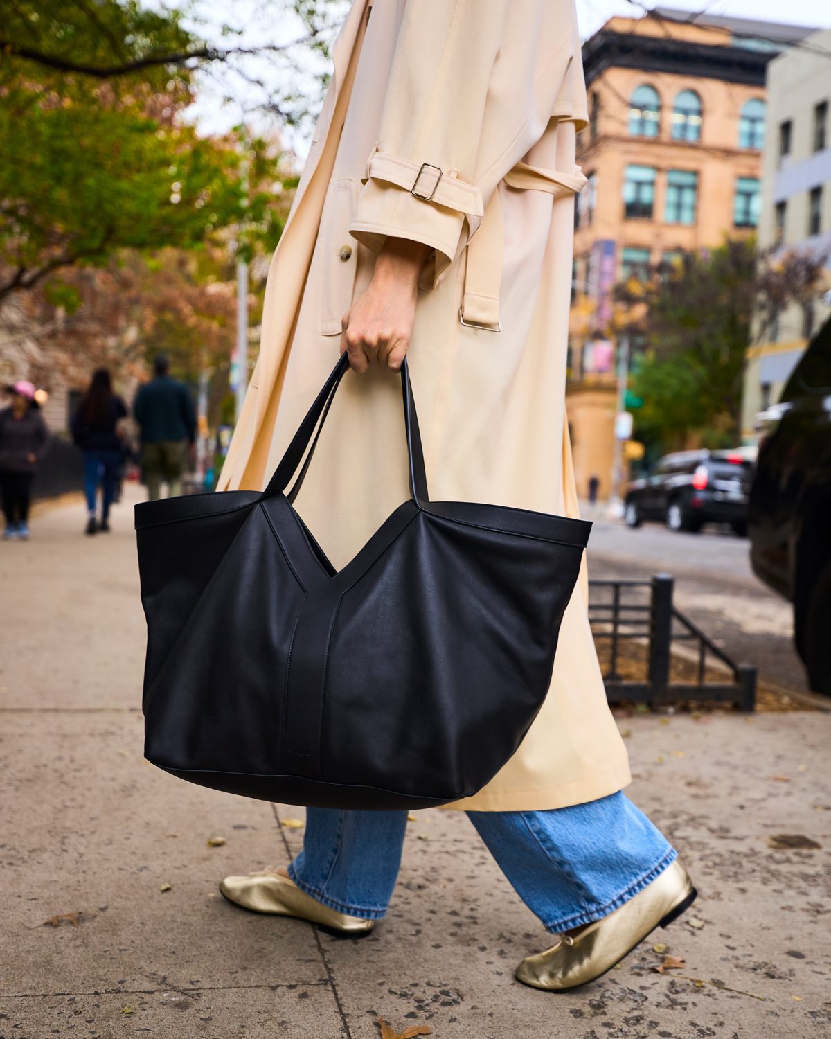 Reviewing the Saint Laurent Y Tote - PurseBlog