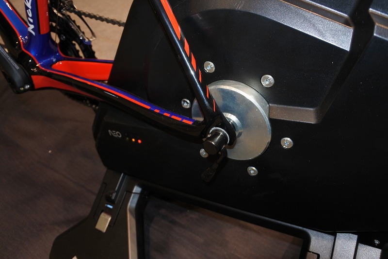 TACXNEO SMARTシマノフリー ダイレクトドライブ式 スマートトレーナー