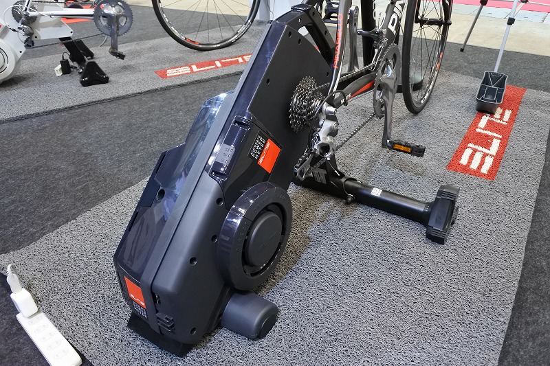 ELITE（エリート）おすすめ ローラー台♪【パワー計測可能】 KURA