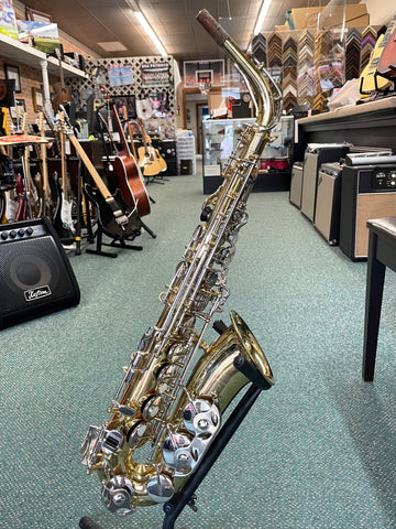 Unison 5002 Alto Sax – Quad N Productions