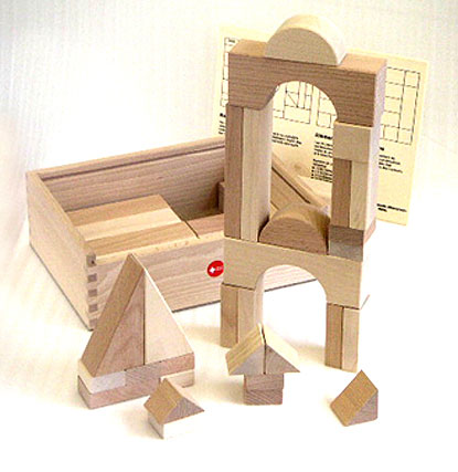 木のおもちゃ カルテット / アルビスブラン 積木（小）｜スイス