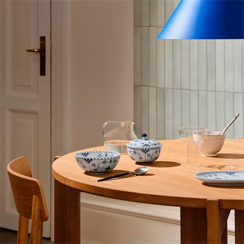 ブルーフルーテッド フルレース ケーキ ディッシュ スクエア 26cm