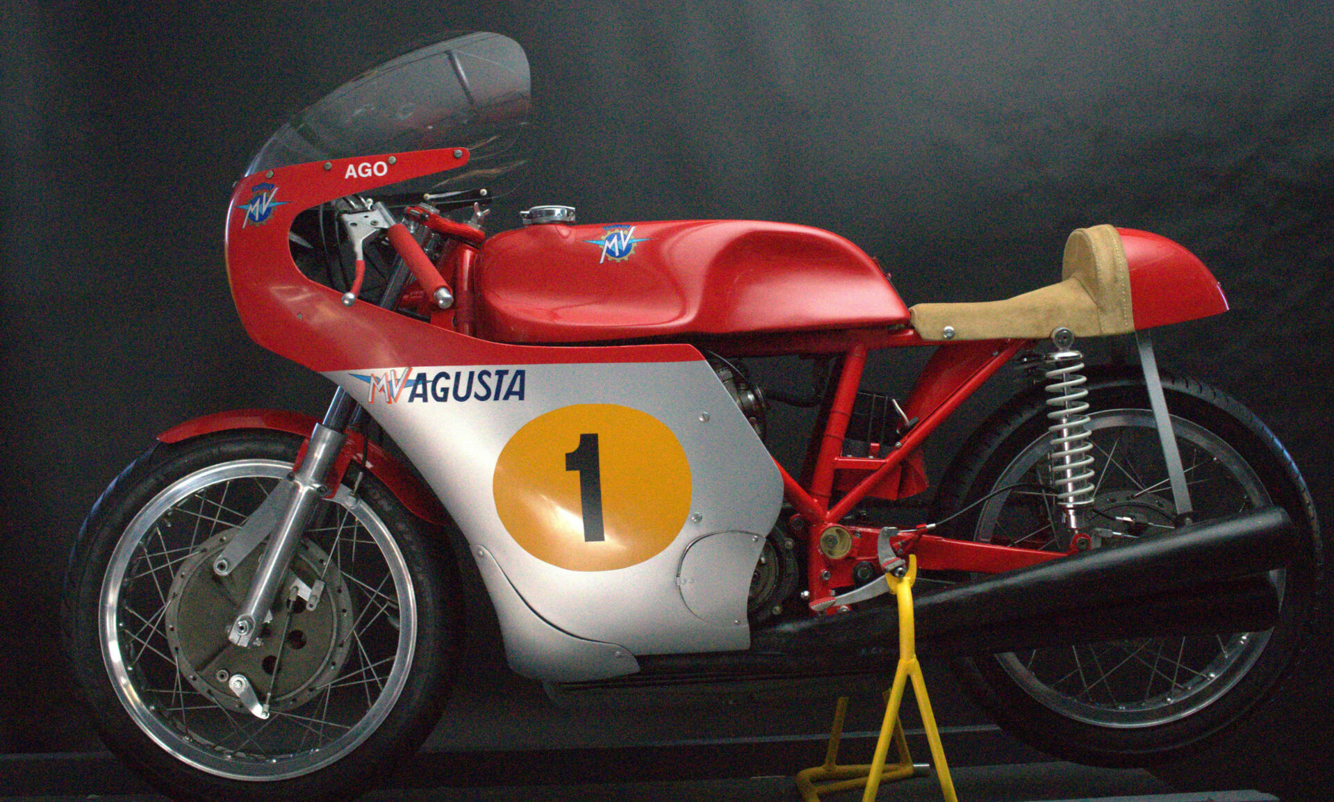 Manx GP: Roper Riding Team Obsolete's Ex-Phil Read MV Agusta 500