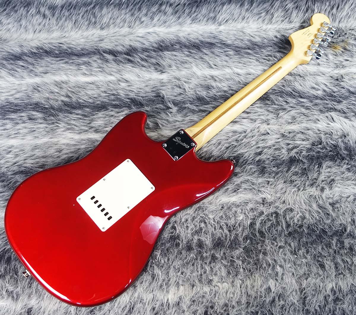 Squier Cyclone レッド Squier Cyclone Candy Apple Red <スクワイア>｜平野楽器 ロッキン