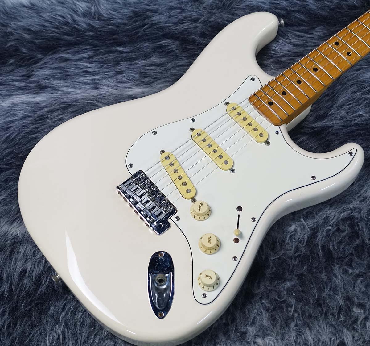 Fender Japan ST72-53 Olympic White <フェンダージャパン>｜平野楽器