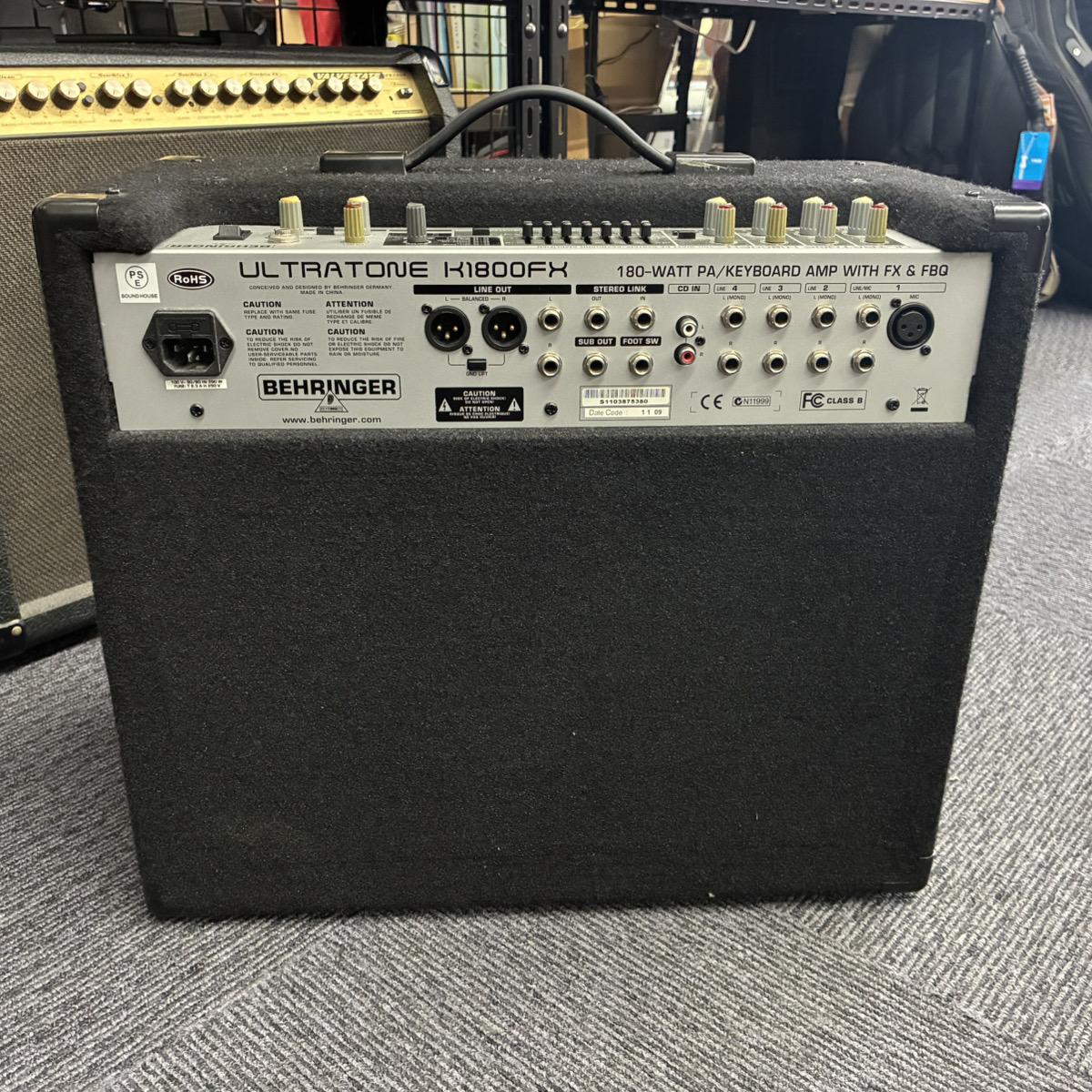 BEHRINGER ULTRATONE K1800FXキーボードアンプ 4ch Behringer