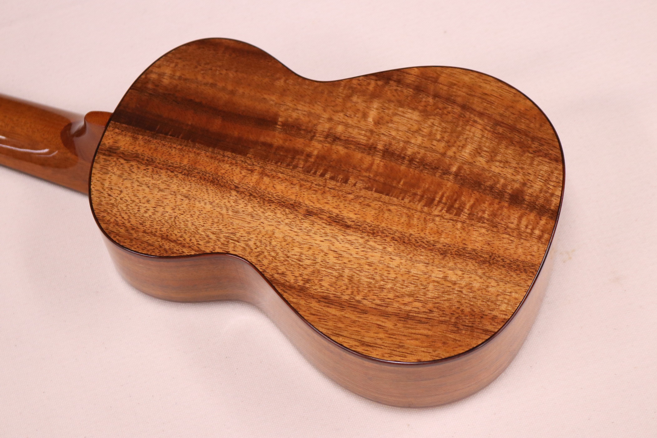 TASHIRO 田代輝之 手工ウクレレ TS-SK/pg | ギター・バイオリン