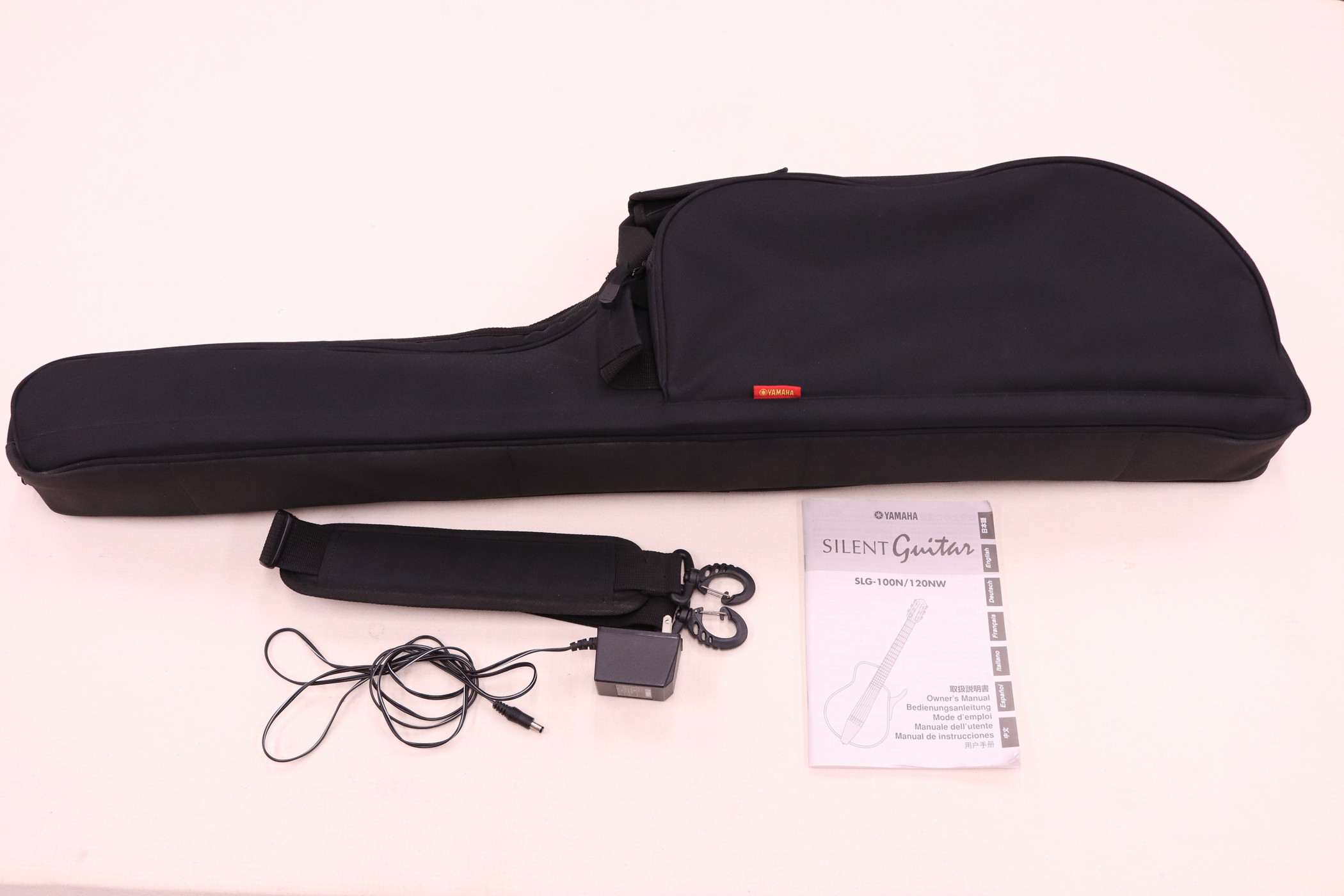 YAMAHA ヤマハ サイレントギター SLG-100N(ナイロン弦タイプ) [中古品